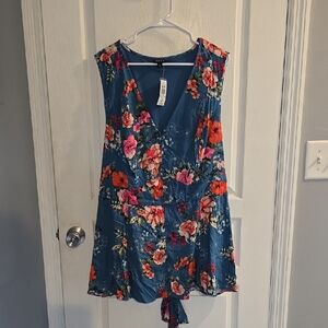 Torrid Women's 5X Raylon Slub Button Up w/ Waist Detail Tank Shirt New w/ Tags!